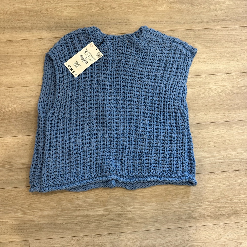 Zara Blue Chunky Knit Cardigan Vest - Picture 3 of 3